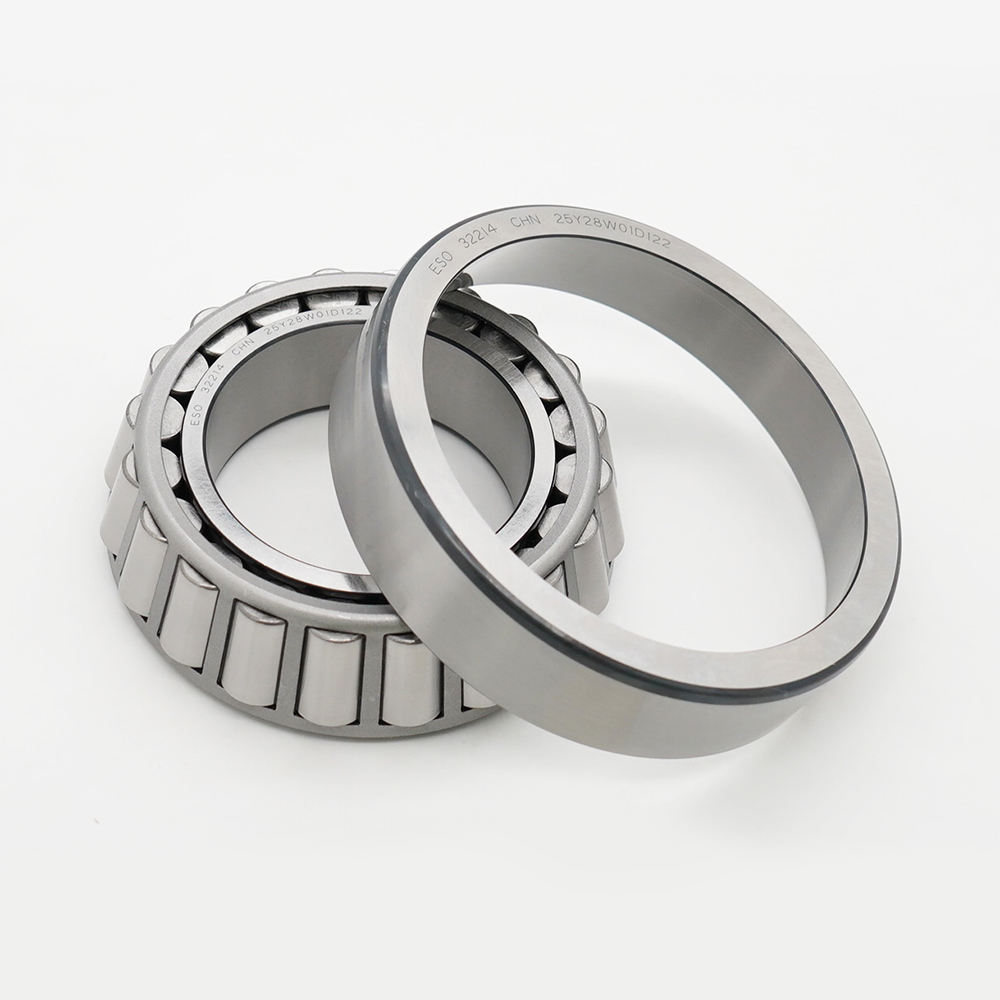 GCr15 Tapered Roller Bearing 32214, Long Service Life, For Truck Wheel Hubs